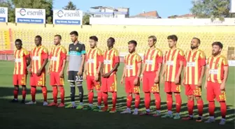 Evkur Yeni Malatyaspor'da 4 Oyuncu ile Yollar Ayrıldı