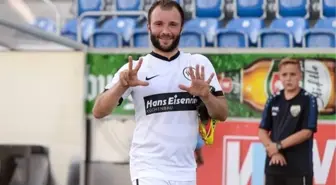 Göztepe'de Transfer Çalışmaları Sürüyor