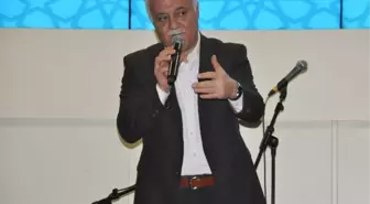 Nihat Hatipoğlu: 'Mekke'nin Fethi Yılbaşından Daha mı Az Önemli'