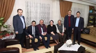 Vali Yıldırım ve Başkan Babaş, Şehit Ailelerini Ziyaret Etti