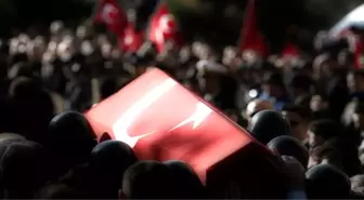 Gaziantep'te Şehit Polisin Baba Evinde Yas