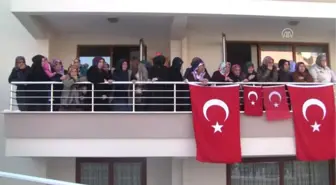 Anne Kurtulduk Ama Ecel Bir Başka Yerde Belli mi Olur Yakalar'