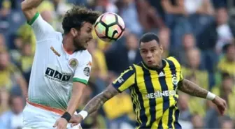 Fenerbahçe'ye Van Der Wiel Sürprizi!