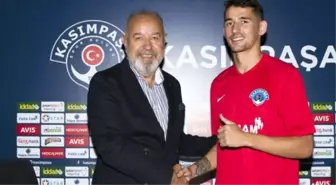 Kasımpaşalı Loret Sadiku: 'Hedefim Avrupa'da Futbol Oynamak'