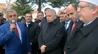 1 Yılda Yapımı Tamamlanan Cami İbadete Açıldı