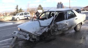 Trafik Kazası: 2 Yaralı
