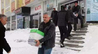 Varto Dernekleri Başkanlığı'ndan Öğrencilere Kitap Desteği