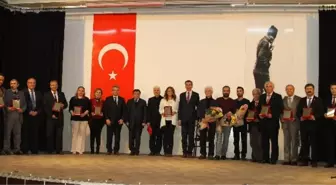 Denizli'de Arif Nihat Asya Eserleriyle Anıldı