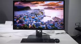 İşte Dünyanın İlk 8k Monitörü!