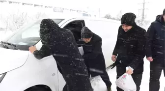 Bursa Bandırma-Bandırma Susurluk Yolu Yoğun Karda Kapandı