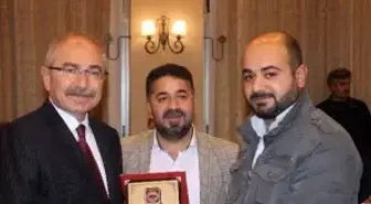 Mardin'de Çalışan Gazeteciler ve İdareciler Günü Birlikte Kutlandı
