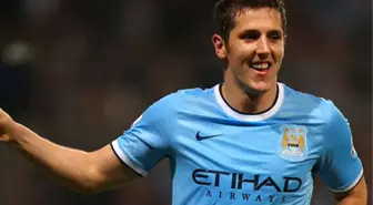 Sevilla, Jovetic'i Kiraladı