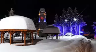 Tokat Başçiftlik'te Kar Kalındığı 1 Metreyi Geçti