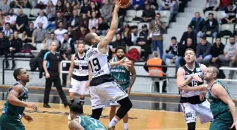 Beşiktaş Sompo Japan: 100 - Dinamo Sassari: 70