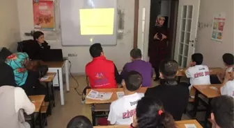 Yenişehir Gençlik Merkezinden Veremle Savaş Semineri