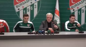 Bursaspor'da Jovic ve Onur Imzaladı