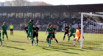 Alaşehir Belediyespor'un Zorlu Mesaisi