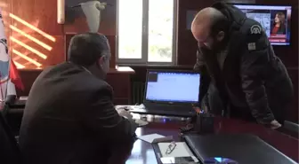 Yaban Hayvanlarına Yem Için Seferber Oldular