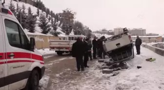 Çubuk'ta Trafik Kazası: 2 Yaralı