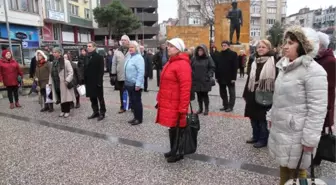 Balıkesir CHP'li Kadınlar Eylemi Sürdürdü