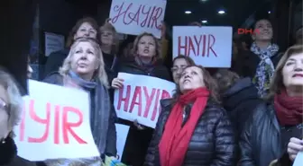 CHP'li Kadınlardan 'Ayağa Kalkıyoruz' Eylemi