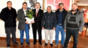 Haluk Alıcık, İncirliova'dan Gelen Misafirlerini Ağırladı