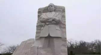 Trump'tan Martin Luther King Günü Polemiği