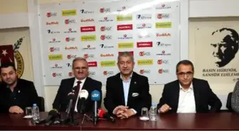 Vali Karaloğlu: Fetö İlk Zararını Van'da Gazetecilere Verdi