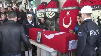 Diyarbakır'da Şehit Olan Polis Memuru Şenali Ocak Son Yolculuğuna Uğurlandı - Izmir