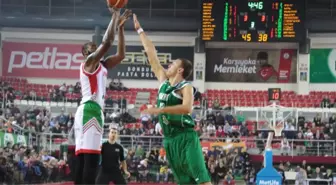 Pınar Karşıyaka-Khimik: 77-70