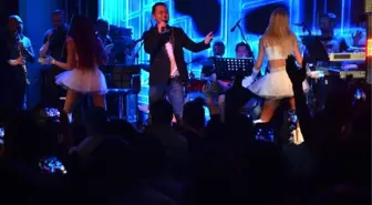 Serdar Ortaç Uludağ'da Hayranlarına Unutulmaz Bir Gece Yaşattı