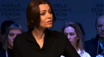 Ünlü Türk Yazar da Davos'ta