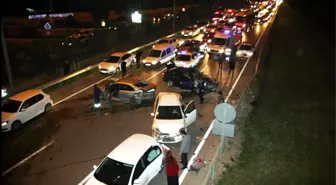 Antalya'da Zincirleme Trafik Kazası: 9 Yaralı