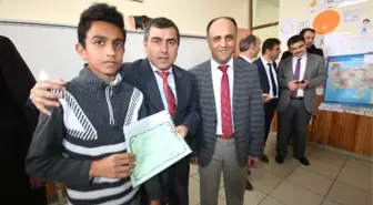 Beyşehir'de Suriyeli Öğrencilerin Karne Sevinci