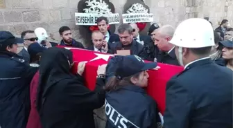 Şehit Polis, Memleteki Nevşehir'de Son Yolculuğuna Uğurlandı