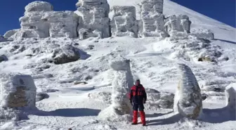 Nemrut Dağı'nda Heykeller Buz Kesti