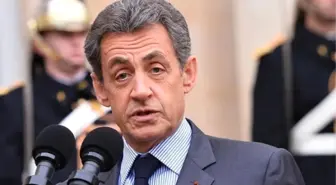 Fransa'da Mahkemeden Sarkozy'ye Kötü Haber