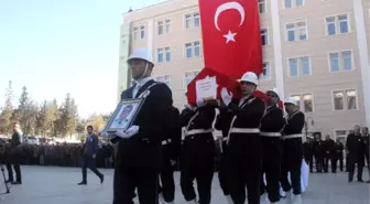 Kazada Ölen Polis Memuru İçin Tören Düzenlendi