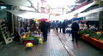Aydın'da Yağış Pazarcı Esnafına Tezgah Açtırmadı