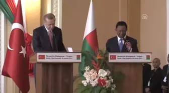 Madagaskar Cumhurbaşkanı Hery Rajaonarimampianina