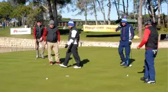 Bakan Çavuşoğlu: 'Türkiye'de Güvenlik Sorunu Yoktur'