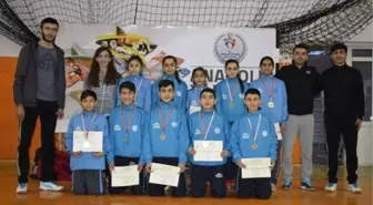 Malatya Badmintonda 1. Oldu