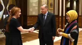 Cumhurbaşkanı Erdoğan, ABD'li Ünlü Oyuncu Lindsay Lohan'ı Kabul Etti