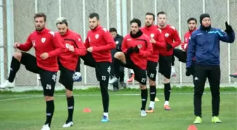 Samsunspor'da 4 Gitti, 10 Geldi