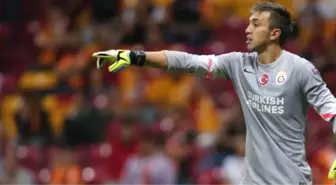 Muslera'nın Son Kurbanı Vaz Te!