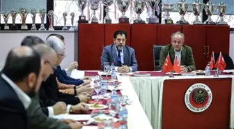 İlhan Cavcav'dan Sonra 'Duygusal' Toplantı