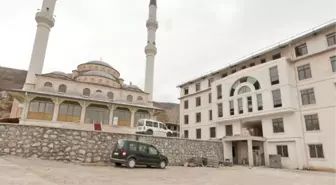 250 Yıldır Medrese Talebesi Yetiştiriyorlar