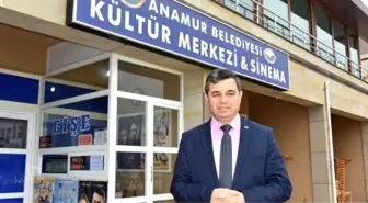 MHP'li Başkan, Mahsun Kırmızgül'ün 'Vezir Parmağı' Filmine Sansür Getirdi