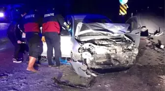 Çorum'da İki Otomobil Çarpıştı: 10 Yaralı