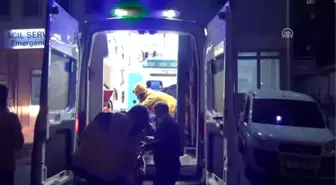 Iki Otomobil Çarpıştı: 10 Yaralı